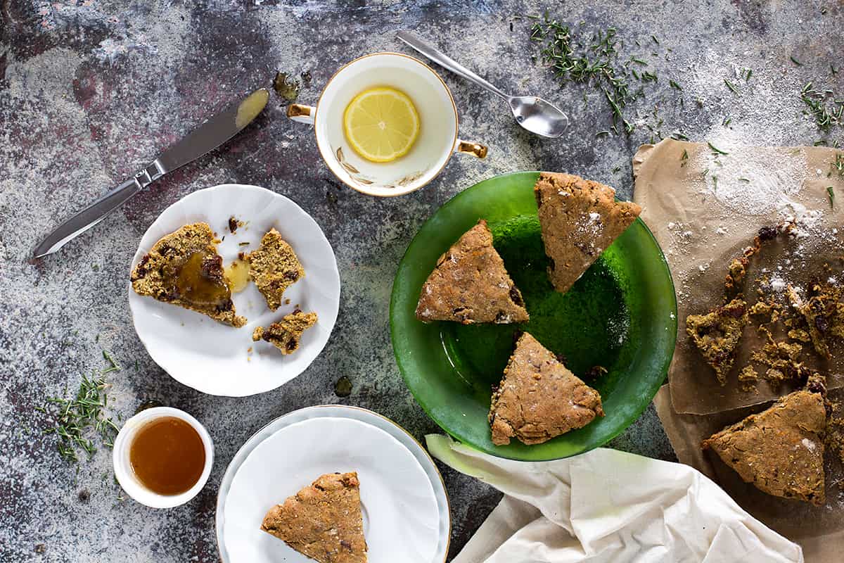 orange raisin scones