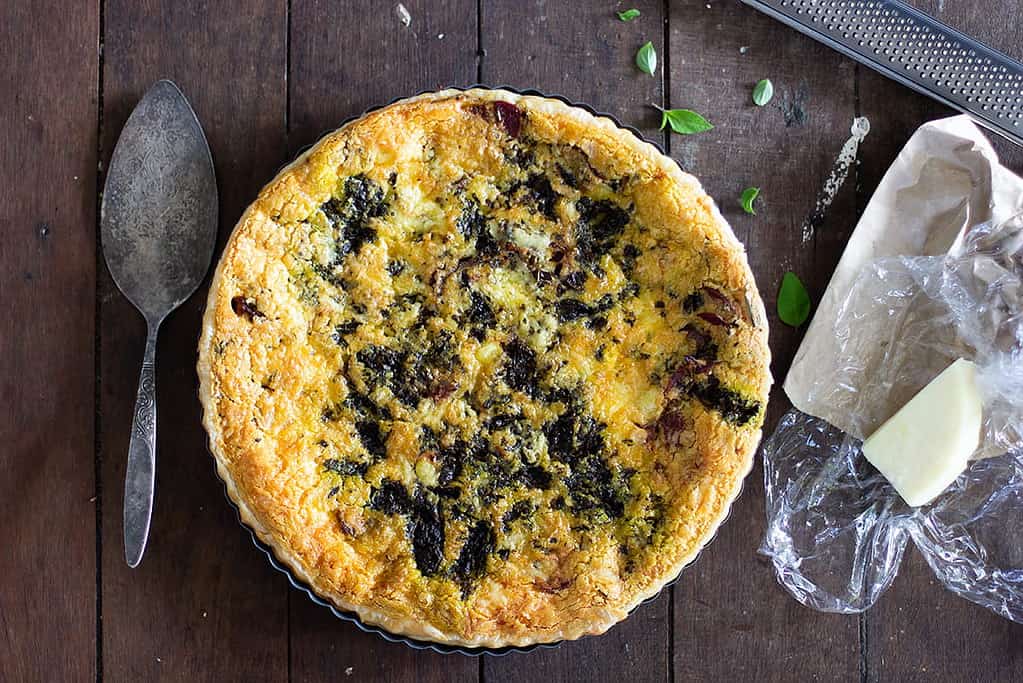 caramelised onion, goats cheese & cauliflower quiche recipe | Jessica Cox