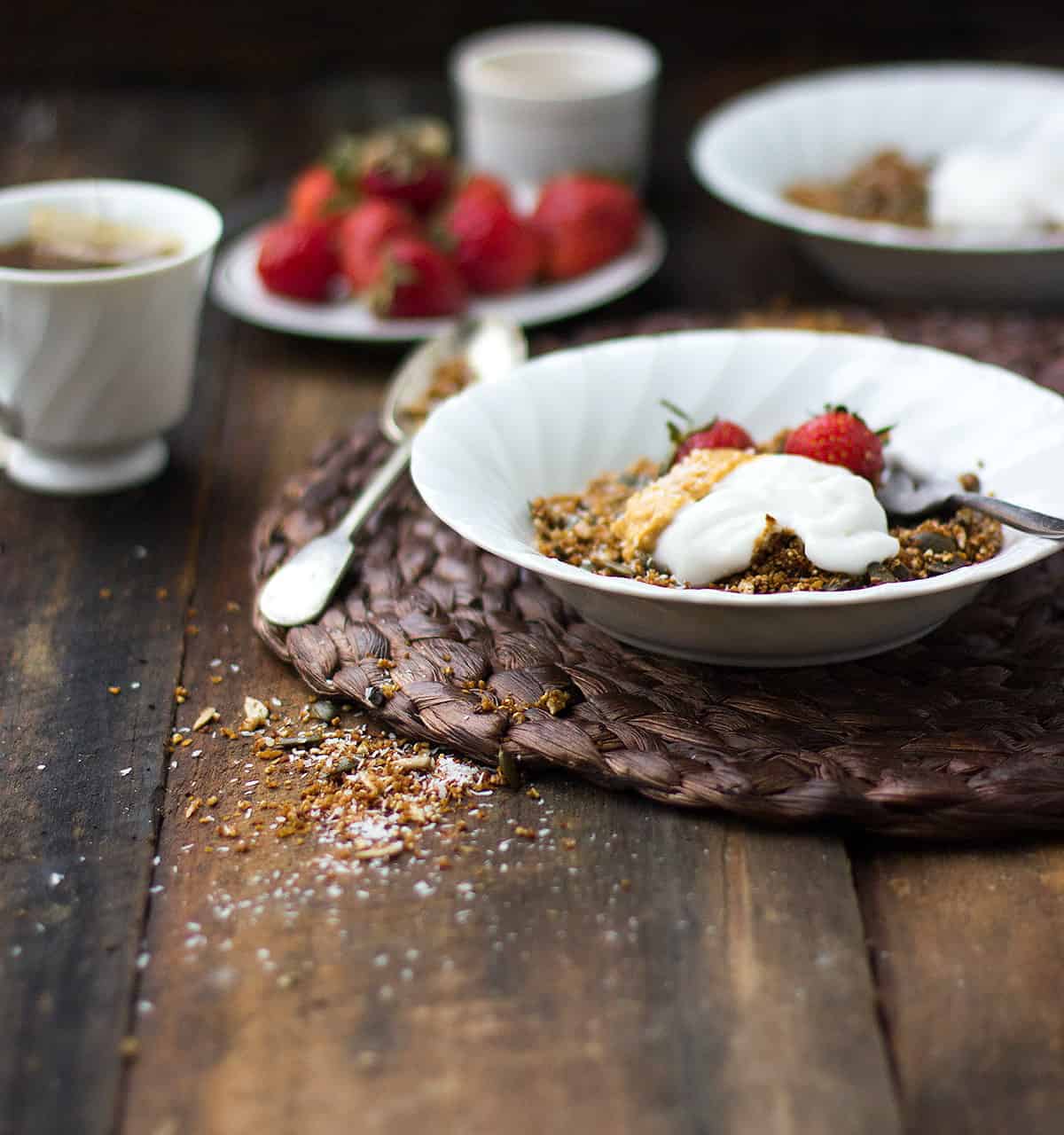 gluten free cinnamon coconut granola recipe