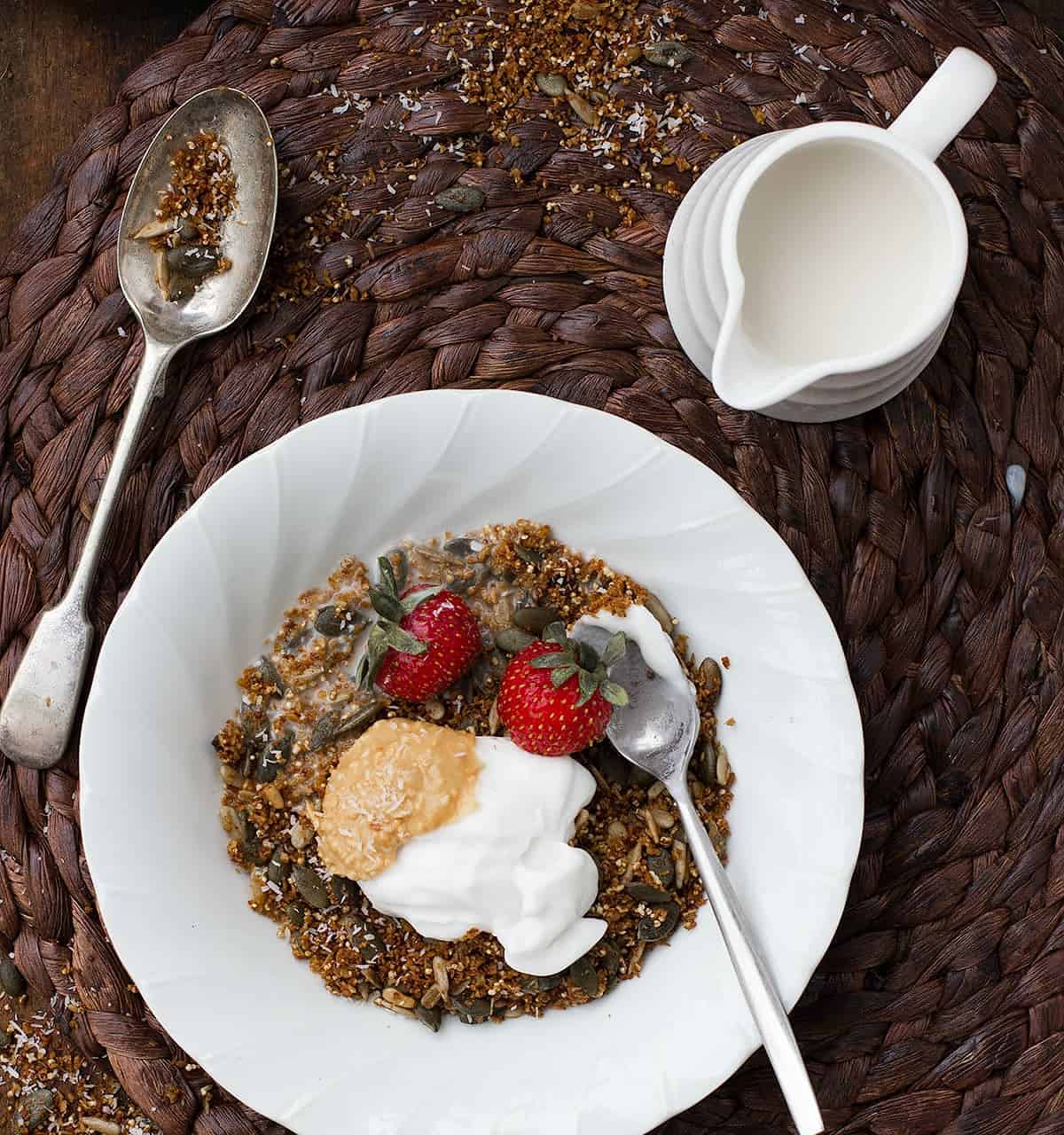 gluten free cinnamon coconut granola recipe