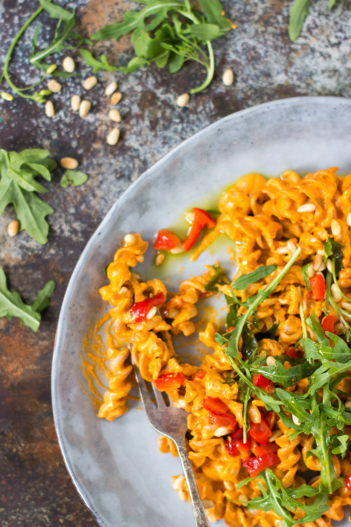 vegan creamy capsicum pasta 