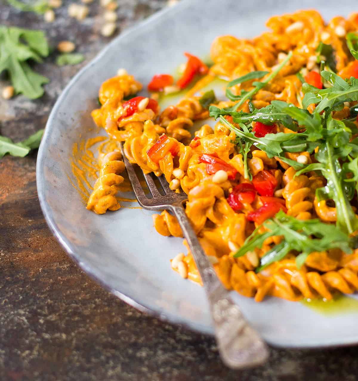 vegan creamy capsicum pasta 