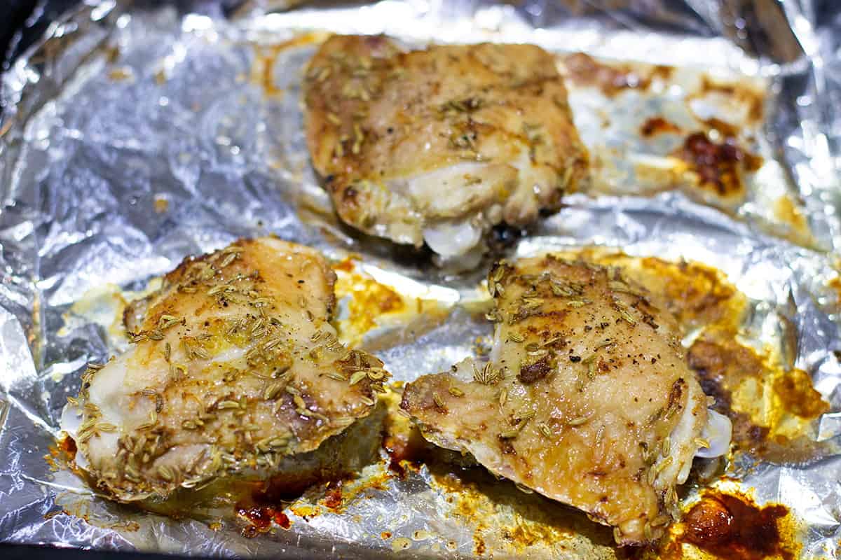 fennel baked chicken with sprout, capsicum  bacon salad