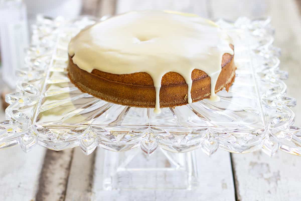 gluten free gingerbread cake