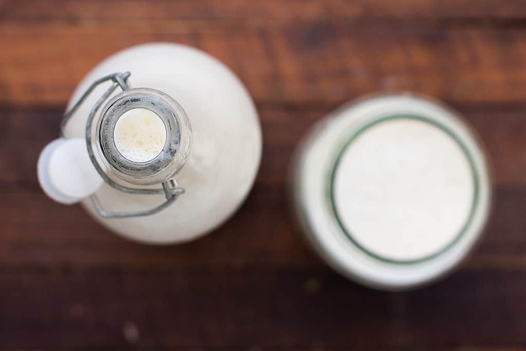 Recipe for how to make creamy soy milk at home