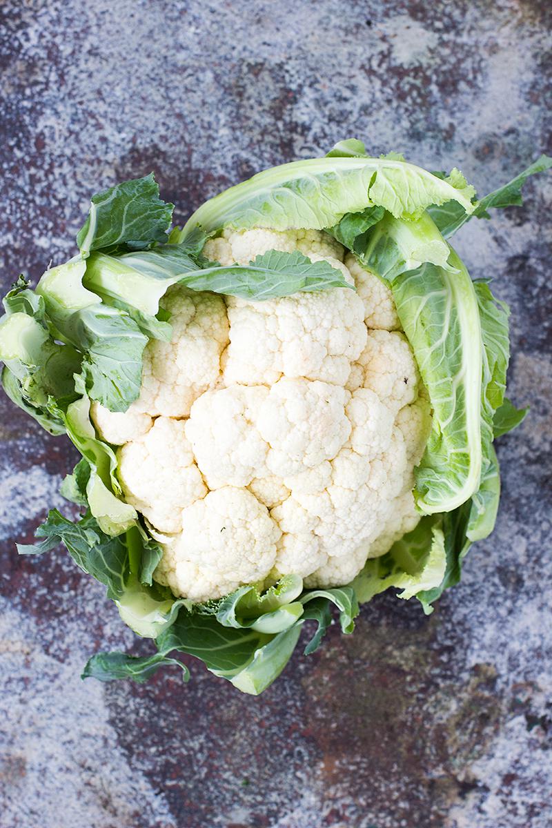 jessica cox | garlicky kale & cauliflower w toasted pecans