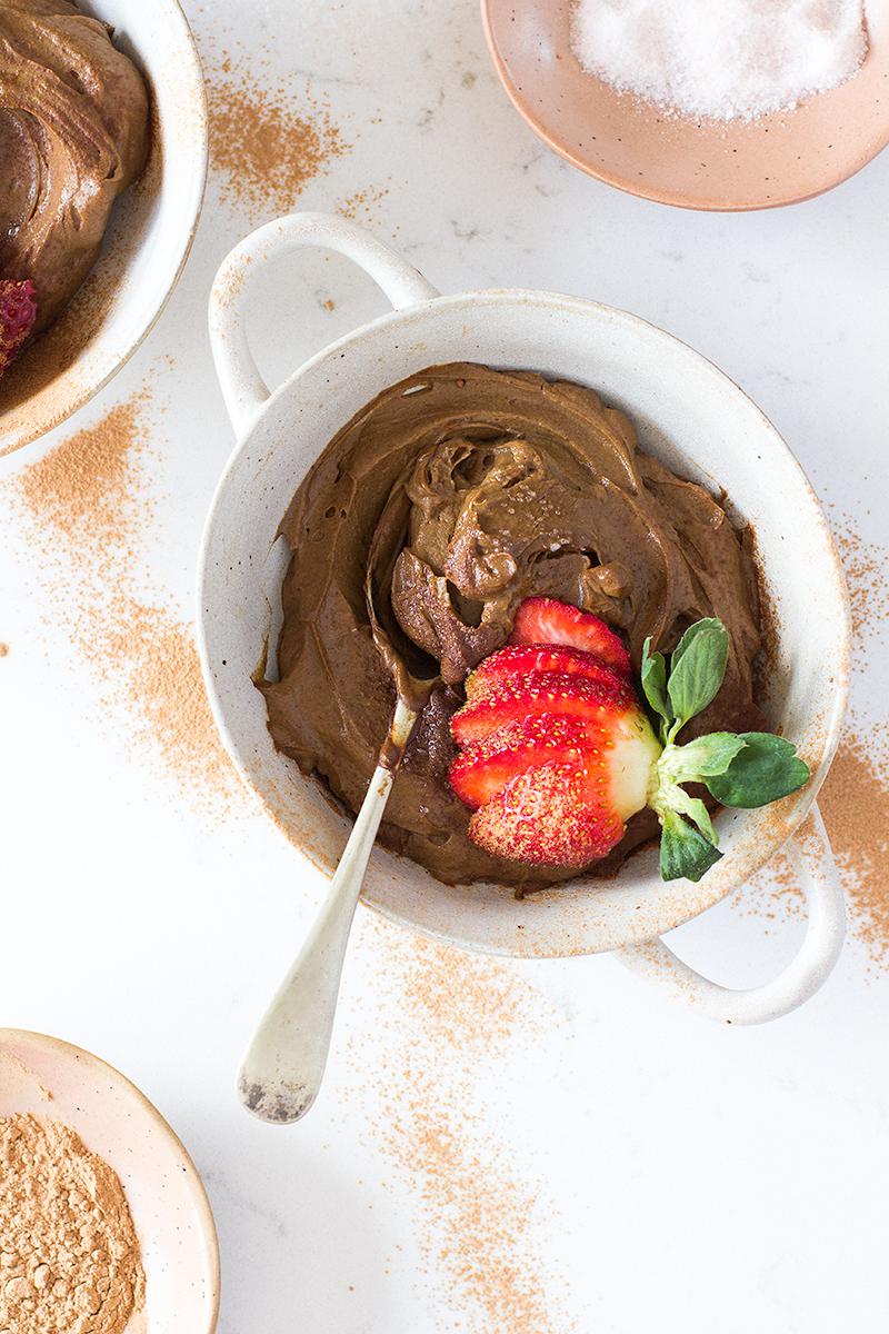 avocado chocolate mousse | jessica cox 