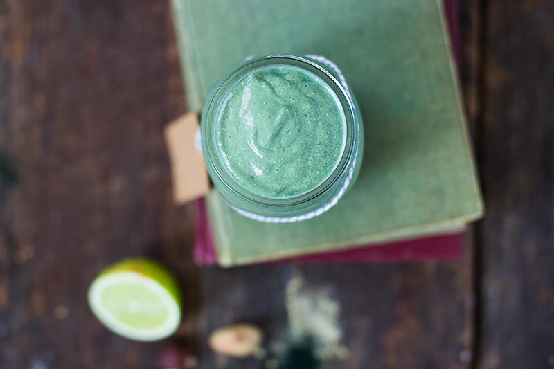 key lime pie breakfast smoothie | jessica cox 