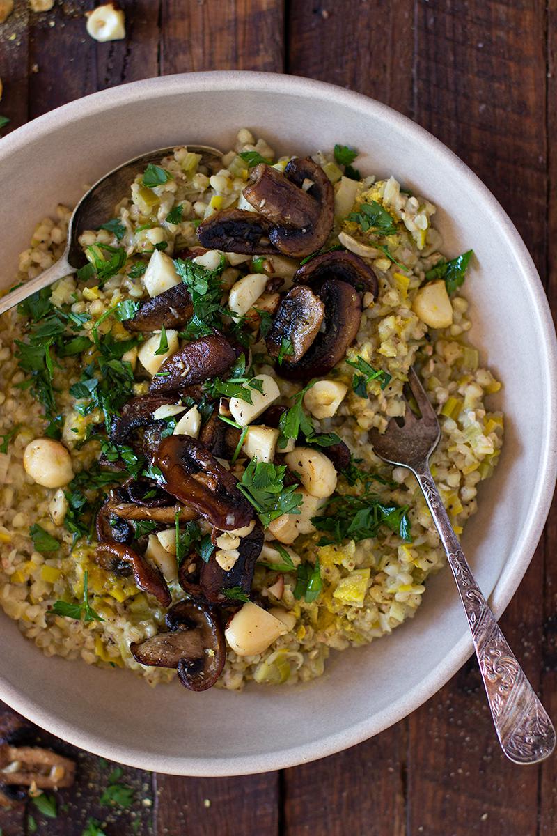 the best mushroom & leek buckwheat risotto | jessica cox 