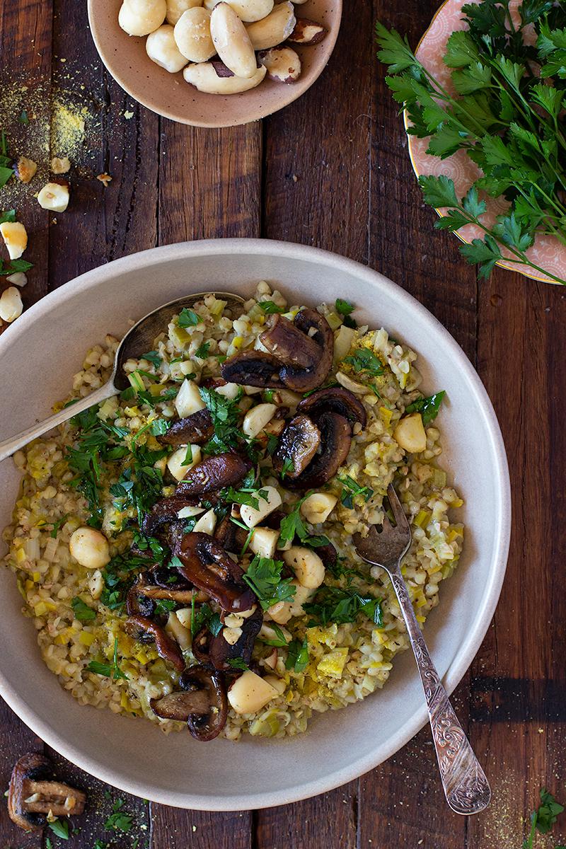 the best mushroom & leek buckwheat risotto | jessica cox 