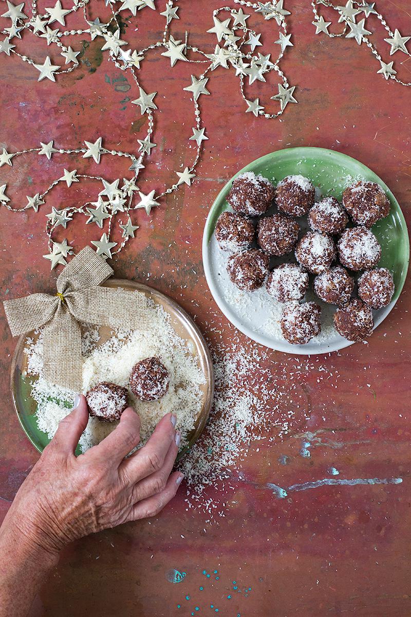 jessica cox | healthy jcn rum balls