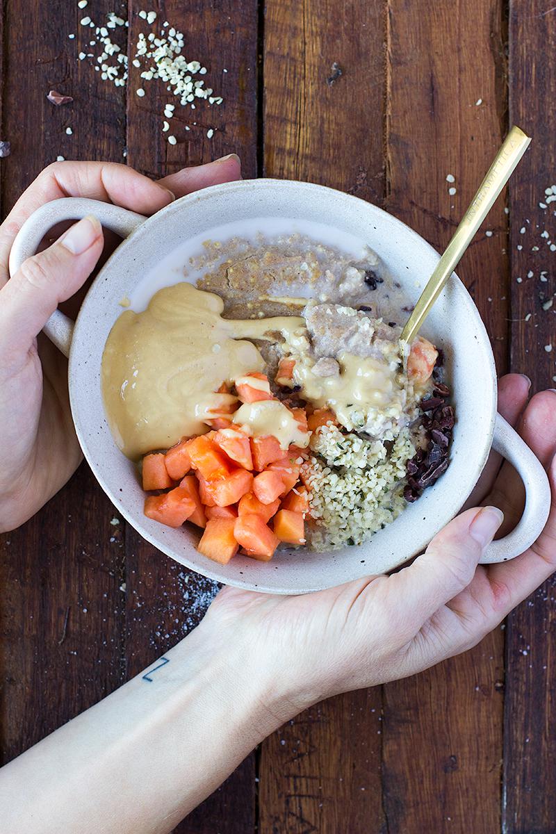 jessica cox | salted caramel porridge w hemp seeds, papaya + peanut butter