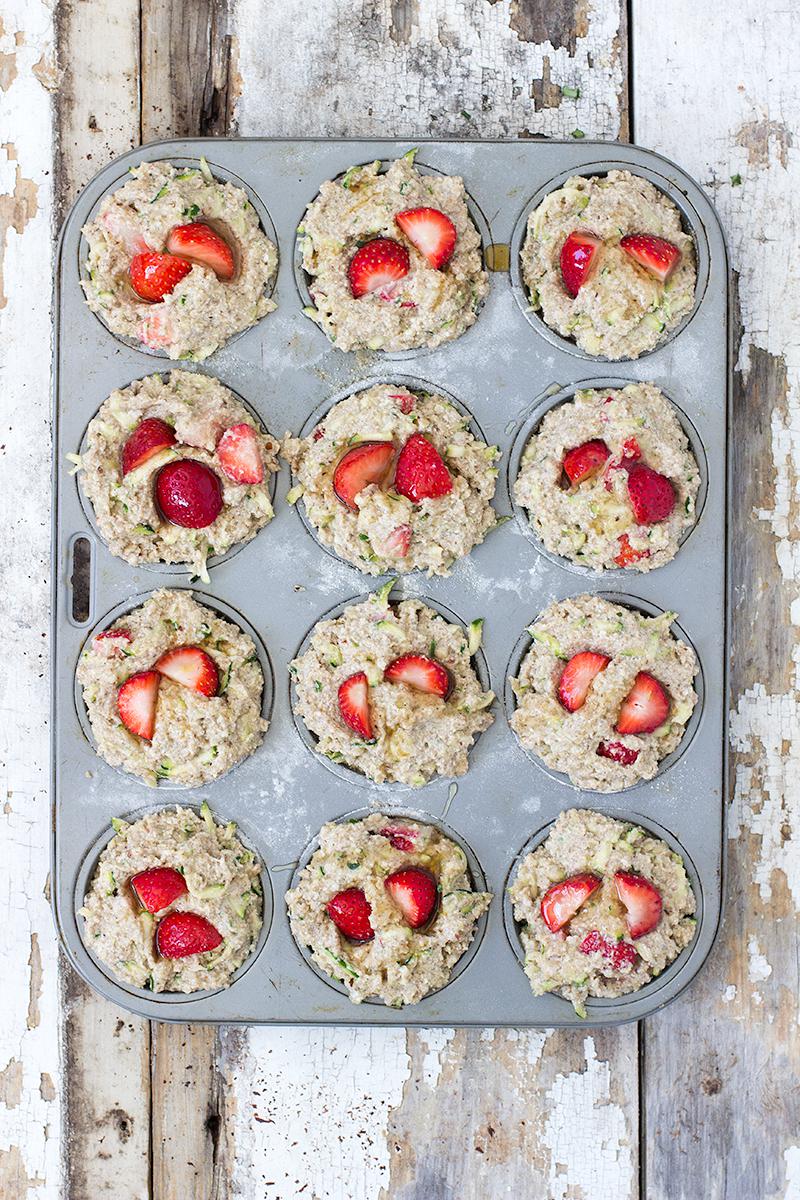 strawberry & brazil nut muffins | jessica cox 