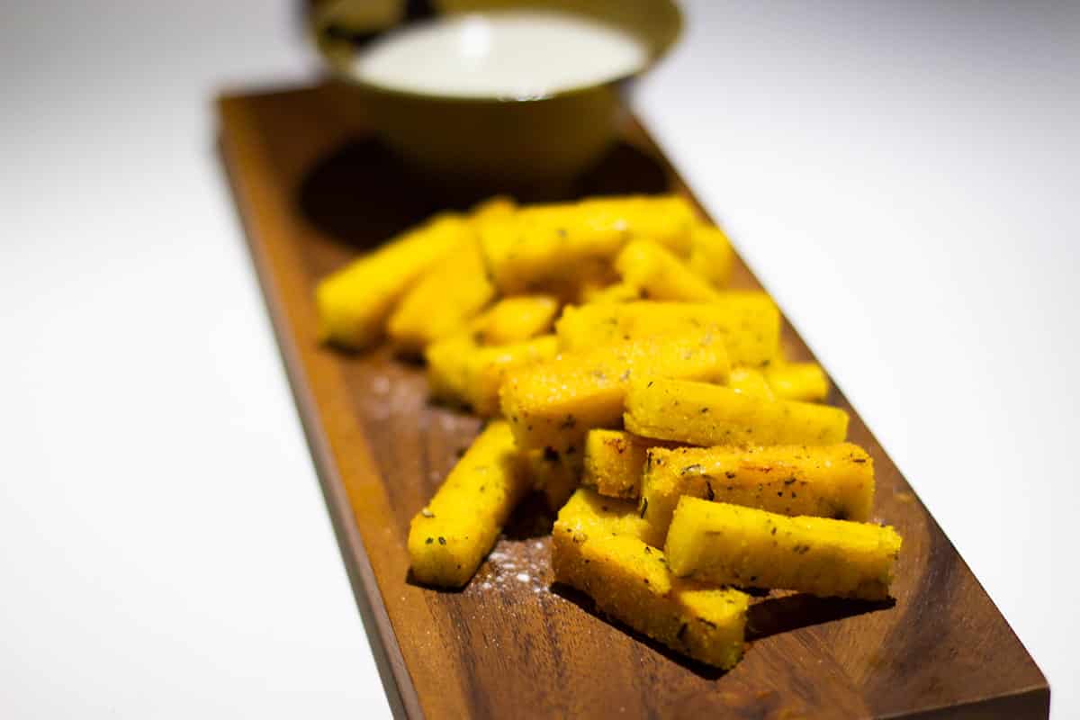 polenta chips with goats cheese sauce