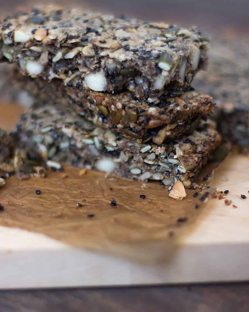salty & sweet macadamia nut muesli bars recipe Jessica Cox