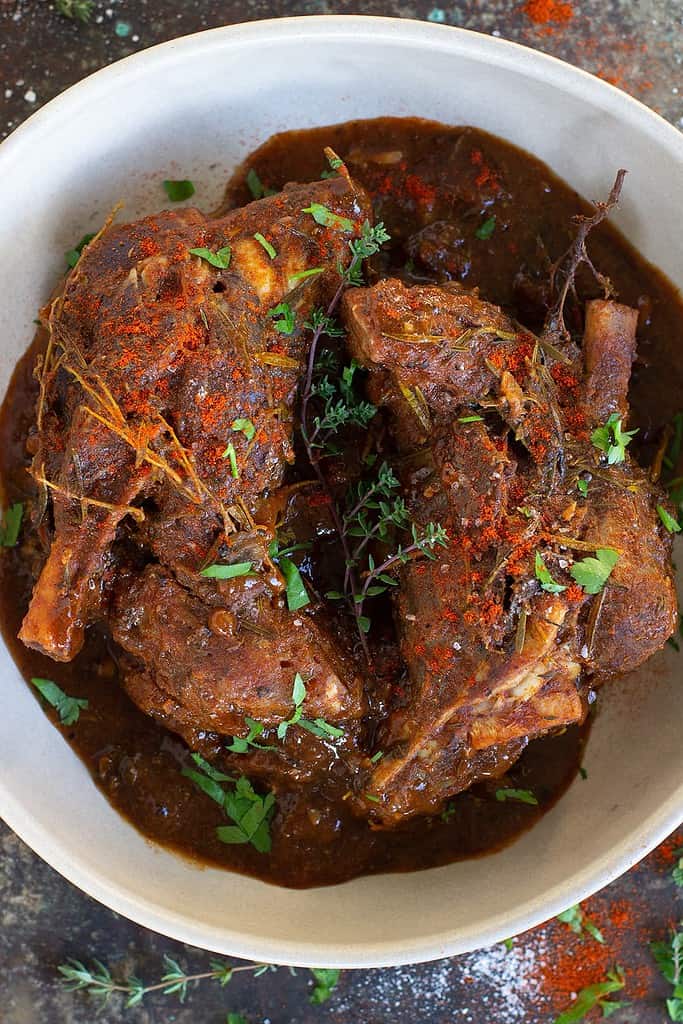 slow cooked lamb shanks