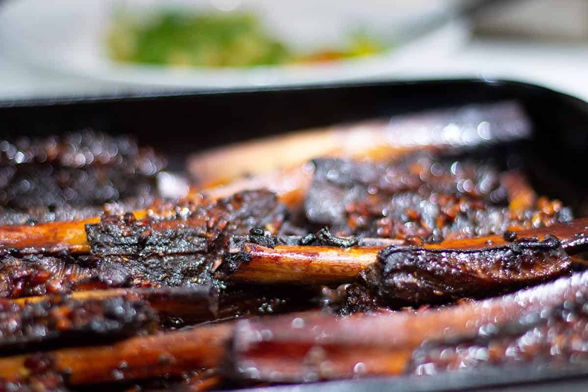 slow cooked pomegranate beef ribs