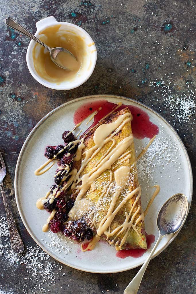 Sweet Omelette With Berries